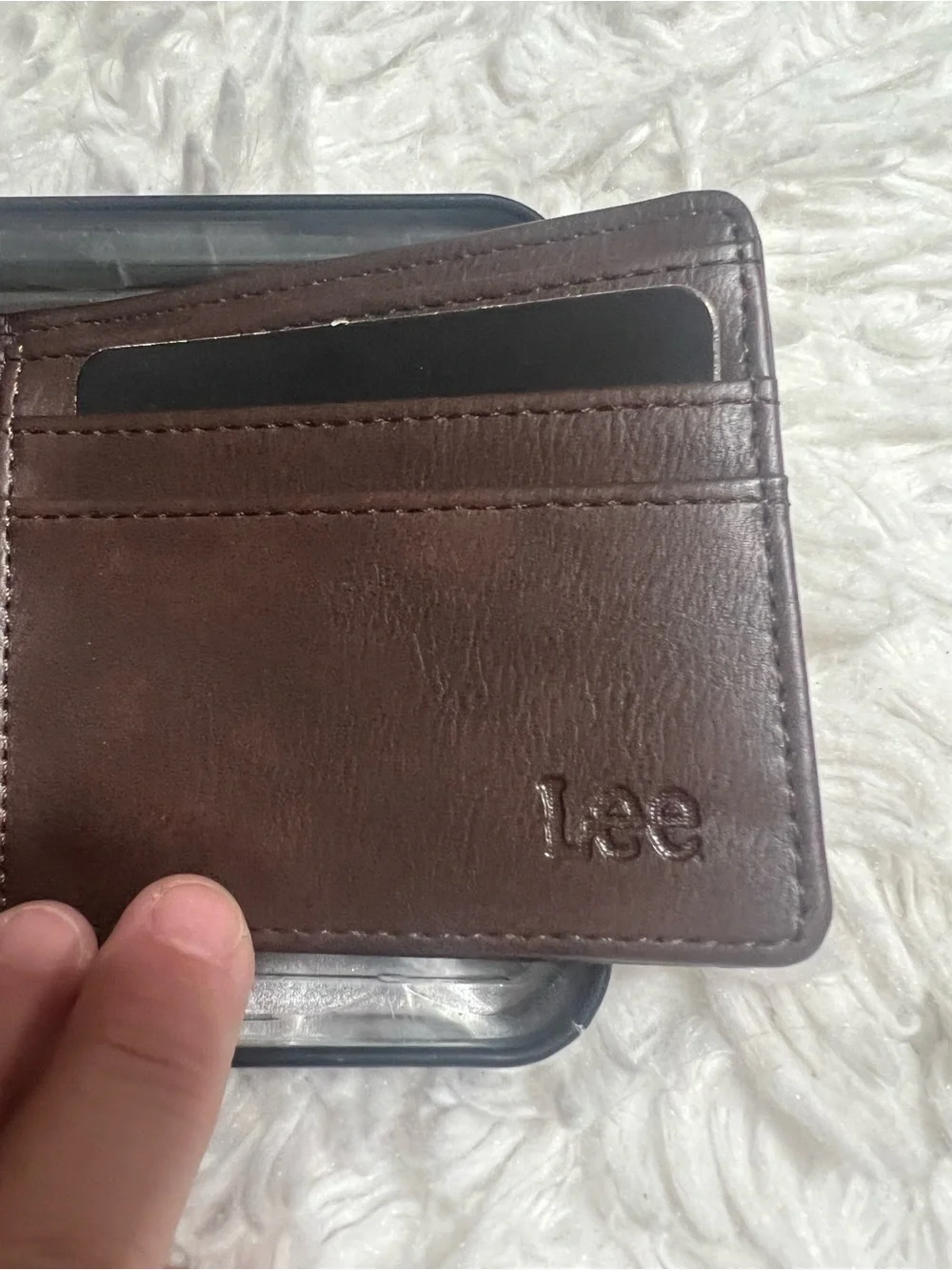 Lee compact bifold